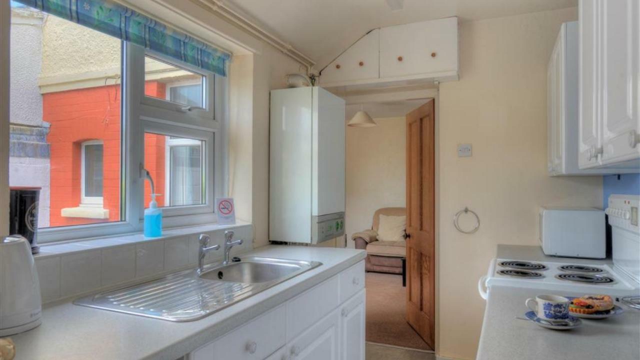 23 Lym Close ライム・レジス エクステリア 写真